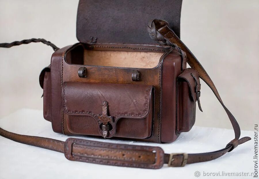 кто стучится в дверь ко мне?. толстая сумка на ремне. с толстой сумкой на ремне. ленинградский почтальон. толстая сумка на ремне.