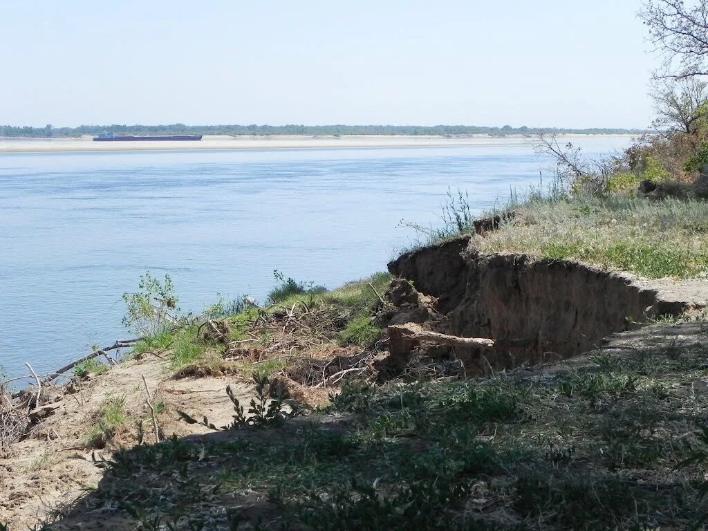 Поселок светлый яр волгоградская область. Светлый Яр Волга. Набережная светлый Яр. Светлый Яр Волгоградская область.