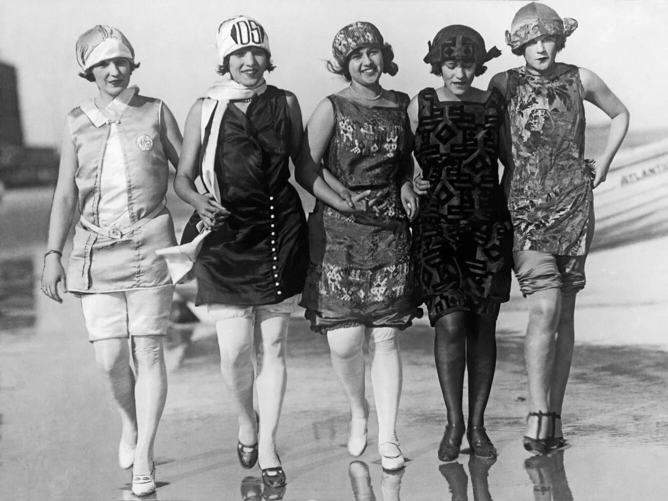 В каком году был первый конкурс. Мисс америка-1921. мисс америка 20х. мисс америка 1900. конкурс красоты в бельгии 1888.