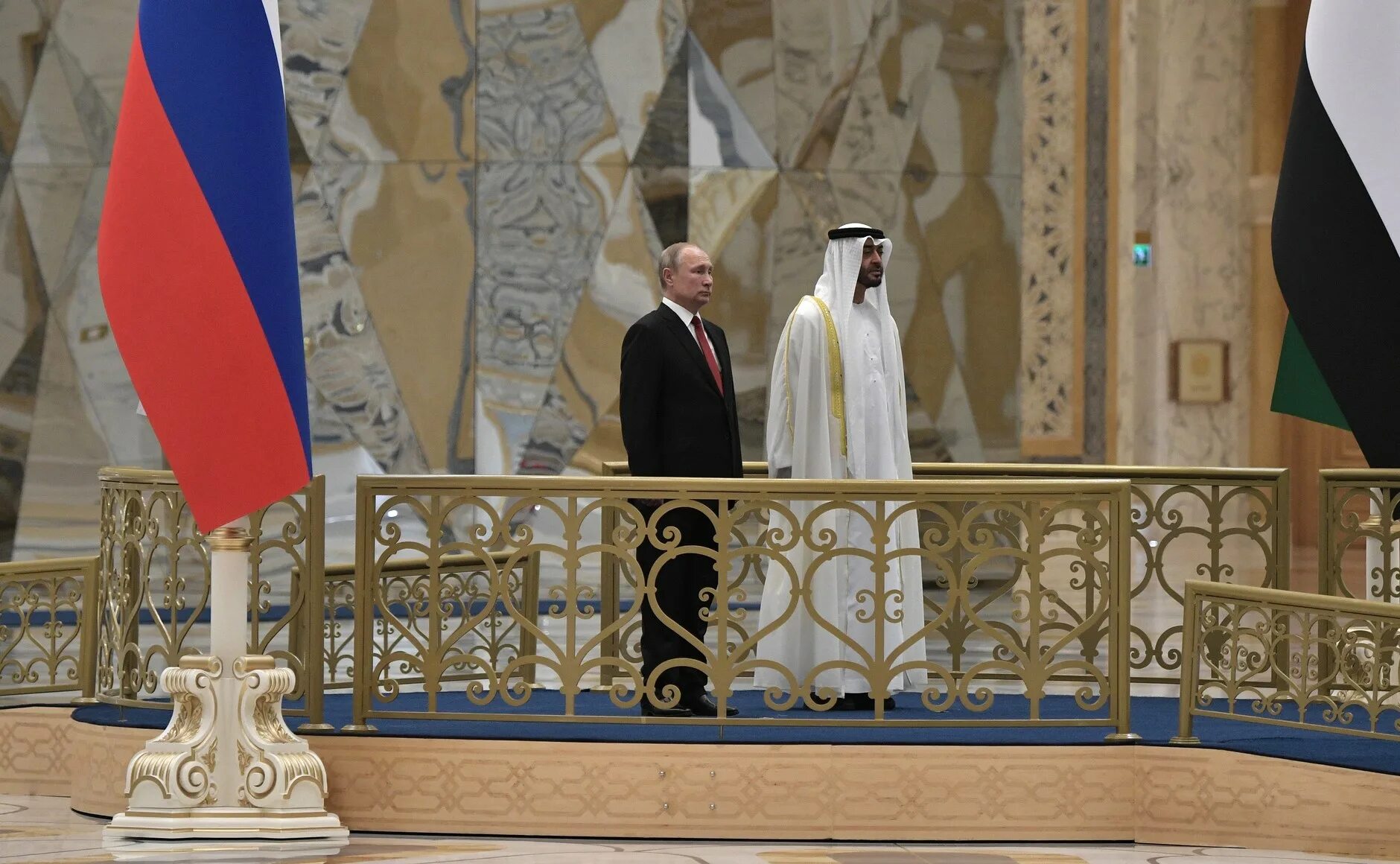 Внешняя политика арабских. Визит президента ОАЭ В Россию 2022. Визит Путина в ОАЭ 2019. Визит Путина ваубдаби.