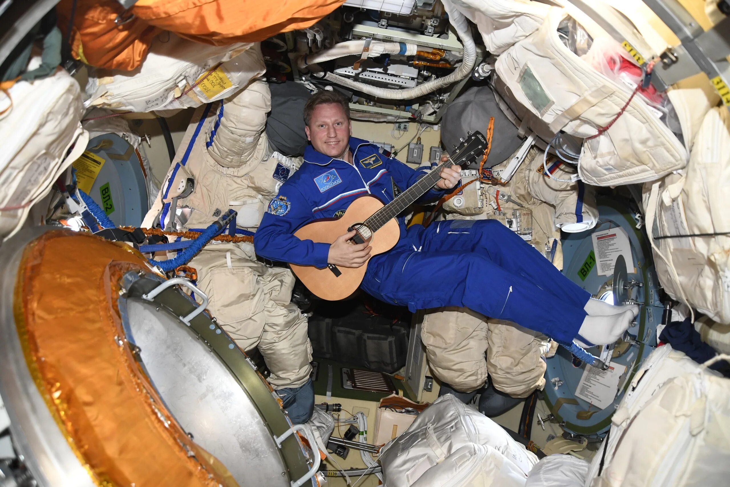 Правда ли что космонавты в космосе. Прокопьев космонавт. Российский космонавт Прокопьев стал командиром МКС.