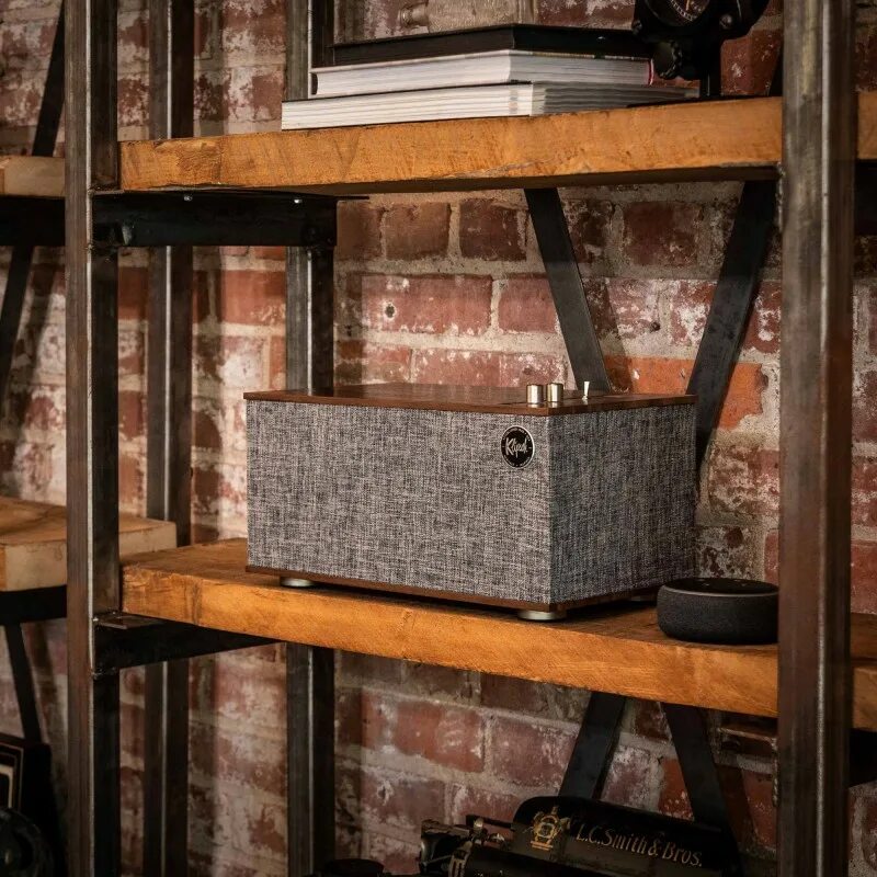 Klipsch the three. Klipsch the three ii. аудиосистема klipsch the three ii. klipsch the three 2 walnut. портативная акустика klipsch the three.