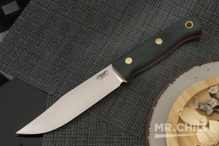 Ножи южный крест каталог. Насечка на ноже. Нож южный крест 440с ручка наборная береза пробка. Южный крест фил нож. Южный крест скиннер.