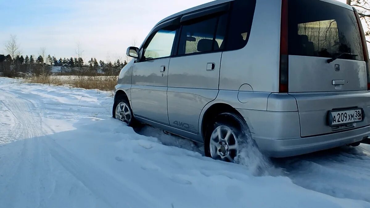 Honda stepwgn rf2 4wd. хонда 4 вд.