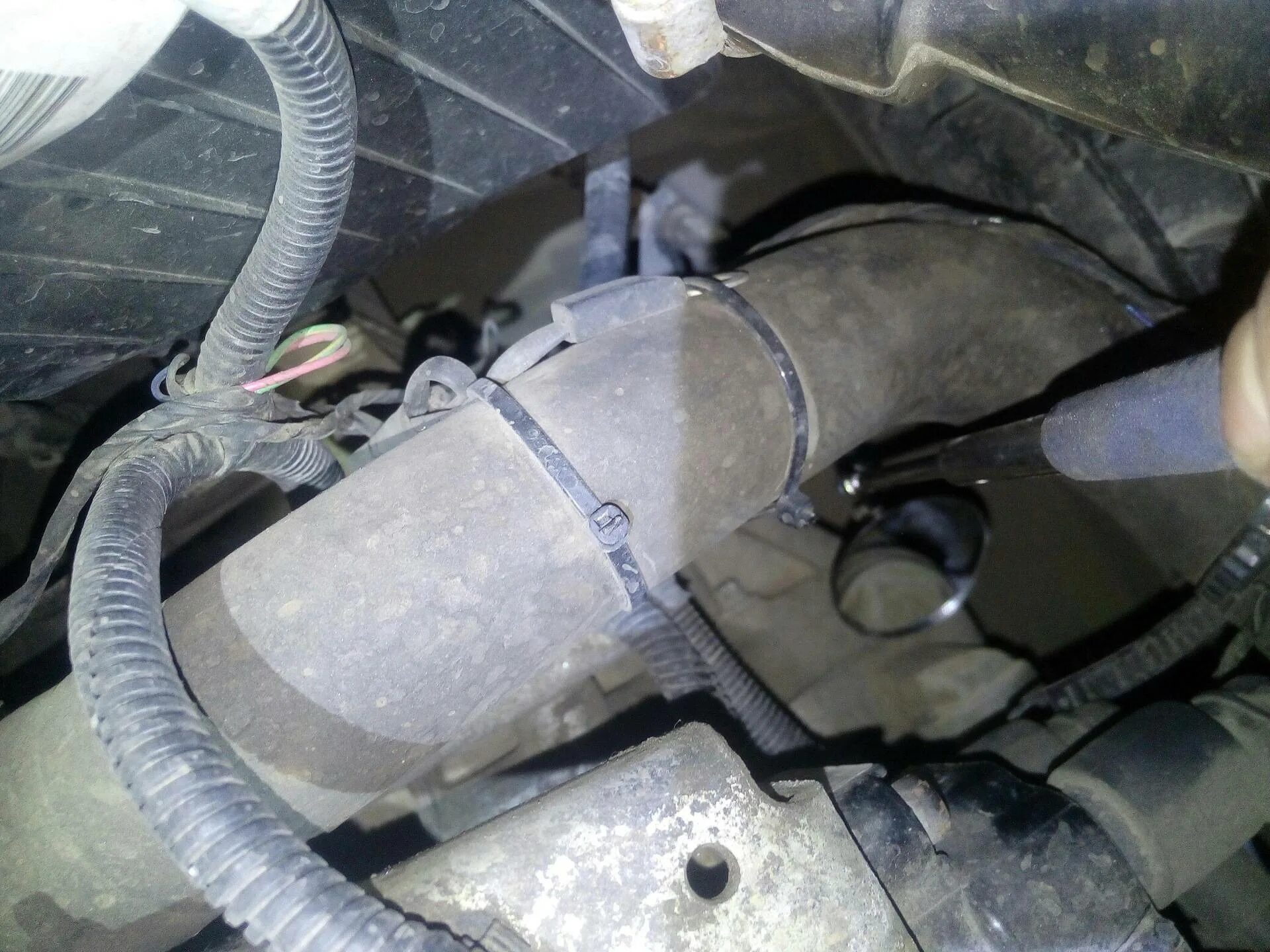 Снять втягивающий гранта. Стартер лада гранта 8 клапанная завести. лада гранта 16 клапанов автомат стартер. гранта 16 клапанная стартер месторасположение. стартер гранта 16 клапанная где находится.