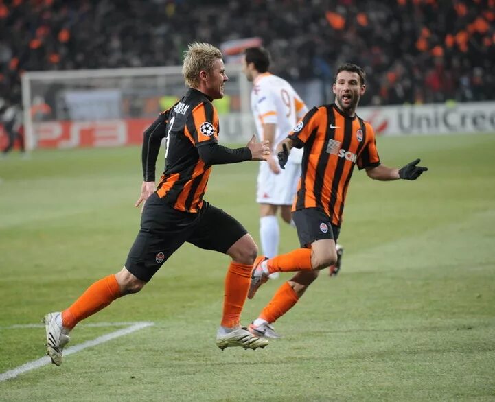 Фк шахтёр донецк. Шахтер 3 1. 21 10 2020 реал шахтер. Реал мадрид - шахтер лч. Шахтер 3 1.