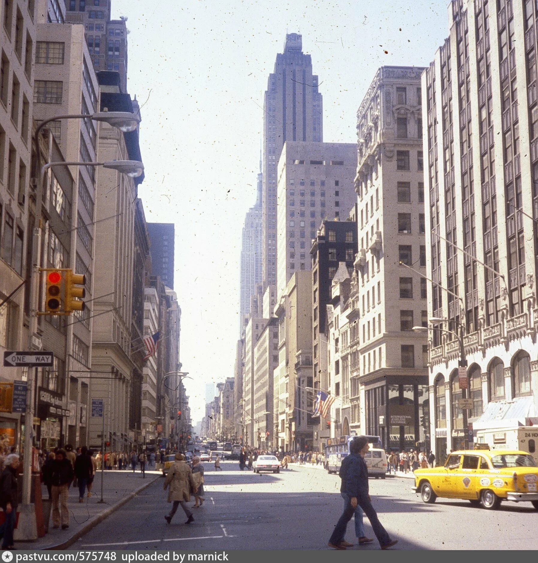 Ночной нью йорк 4к. Эстетика авеню. Нью-йорк улицы города манхэттен. Нью йорк улицы 16к. Каталог эстетика.