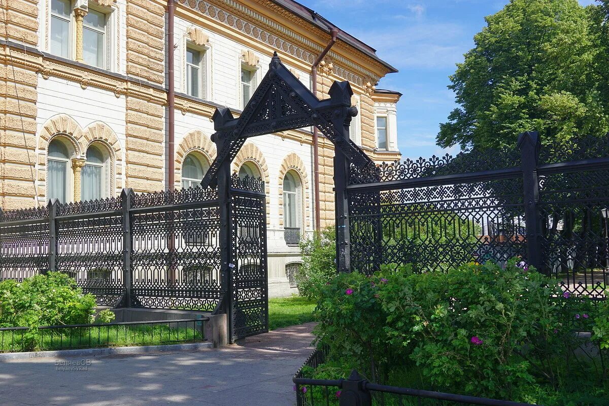 Сан-Галли Санкт-Петербург парк. Сангальский сад Санкт-Петербург. Садик Сан Галли Санкт Петербург. Саду Сан-Галли на Лиговском проспекте. Сан гали в питере сад