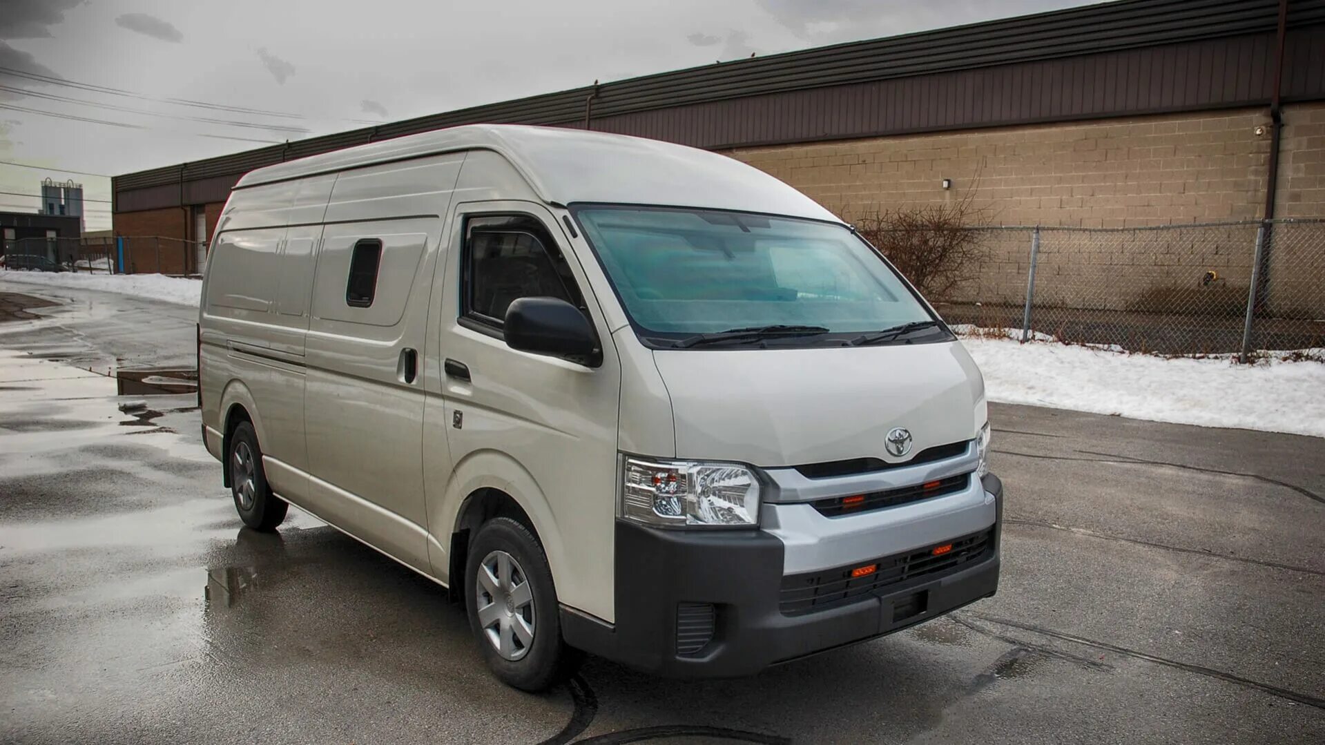 Toyota hiace van. Toyota Hiace 2023. Toyota Hiace 4. Toyota Hiace\2023 новый кузов.