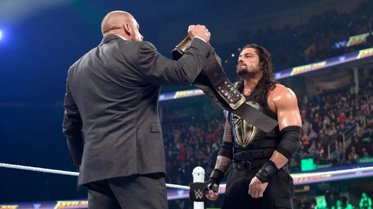 Triple h WRESTLEMANIA 32. Трипл эйч американский менеджер. Roman Reigns vs Triple h. Fastlane 2016. Fast lane 2