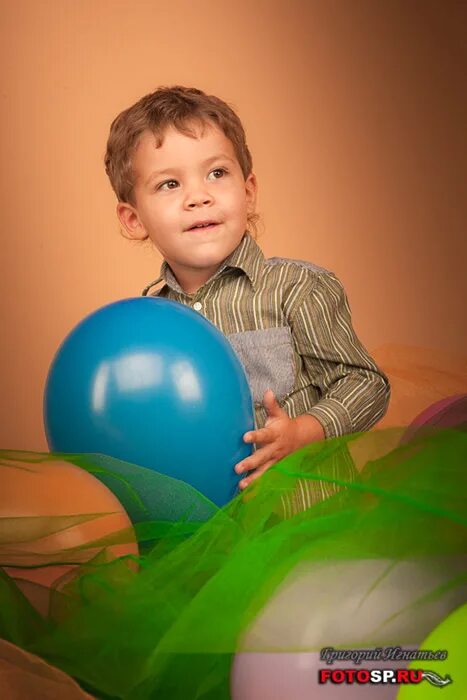 Дети радуются. Ребенок светлая дорога. Картины для детей дошкольного возраста. Дети детство. Нравственное воспитание детей в школе.