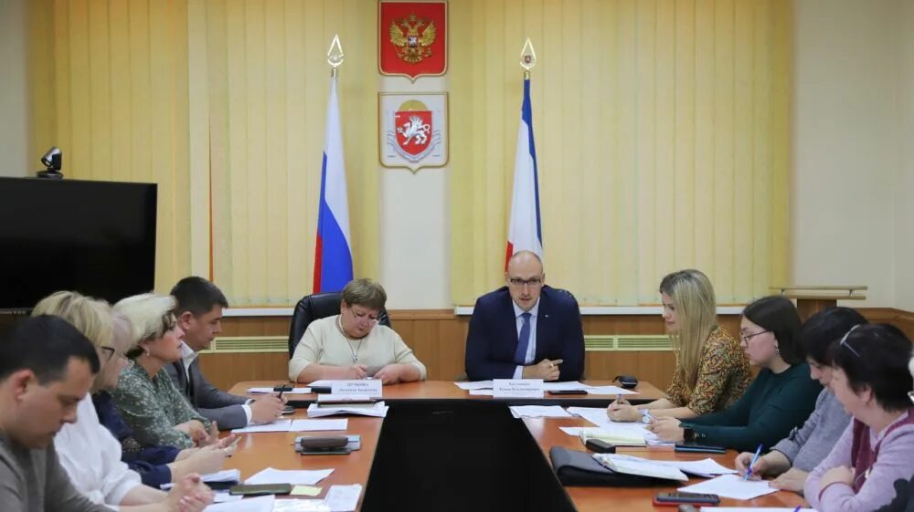 Собрание директоров газпрома. Под председательством заместителя министра. Под председательством заместителя министра. Под председательством заместителя министра. Под председательством заместителя министра.