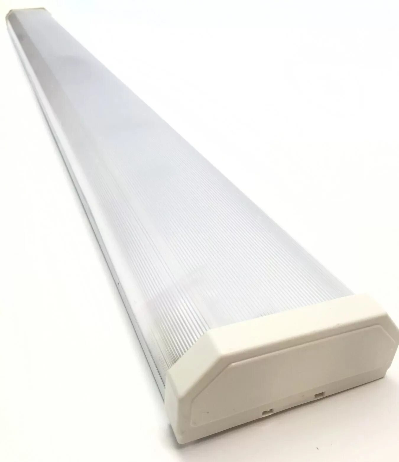 Светильник светодиодный crystal 236 led 10. Светильник светодиодный дпо-36вт 3200лм 4000к ip2 полистирол (crystal led). светильник светодиодный дпо-36вт 3200лм 4000к ip2 полистирол. светильник лпо 103 2x36. светильник лпо01-2х36-002 кристалл 2х36вт g13 ip20 накладной офисный ксенон.