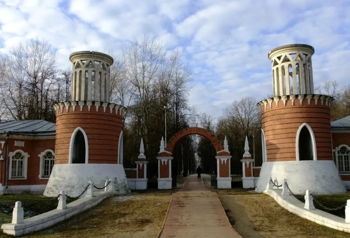 Воронцовский парк воронцовский парк 3 фото. Парк усадьба Воронцова. Усадьба воронцово в Москве. Воронцовский парк (усадьба воронцово). Усадьба в Воронцовском парке в Москве.