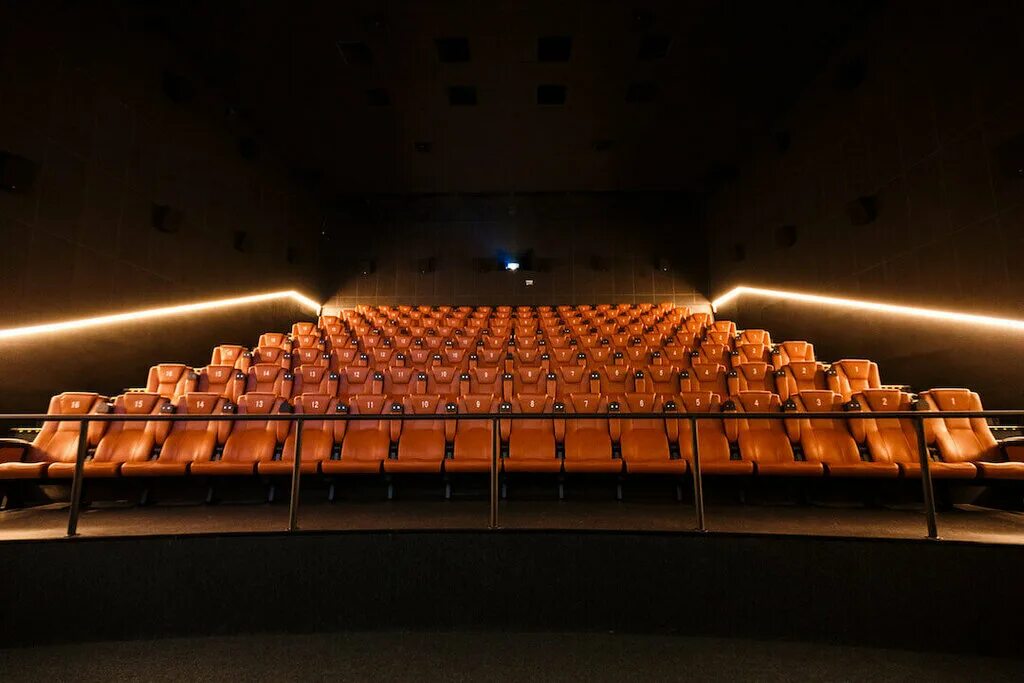 московское шоссе 3в владикавказ. алания молл кинотеатр владикавказ. кинотеатр алания мол владикавказ афиша. кинотеатр алания мол. кинотеатр алания синема владикавказ.