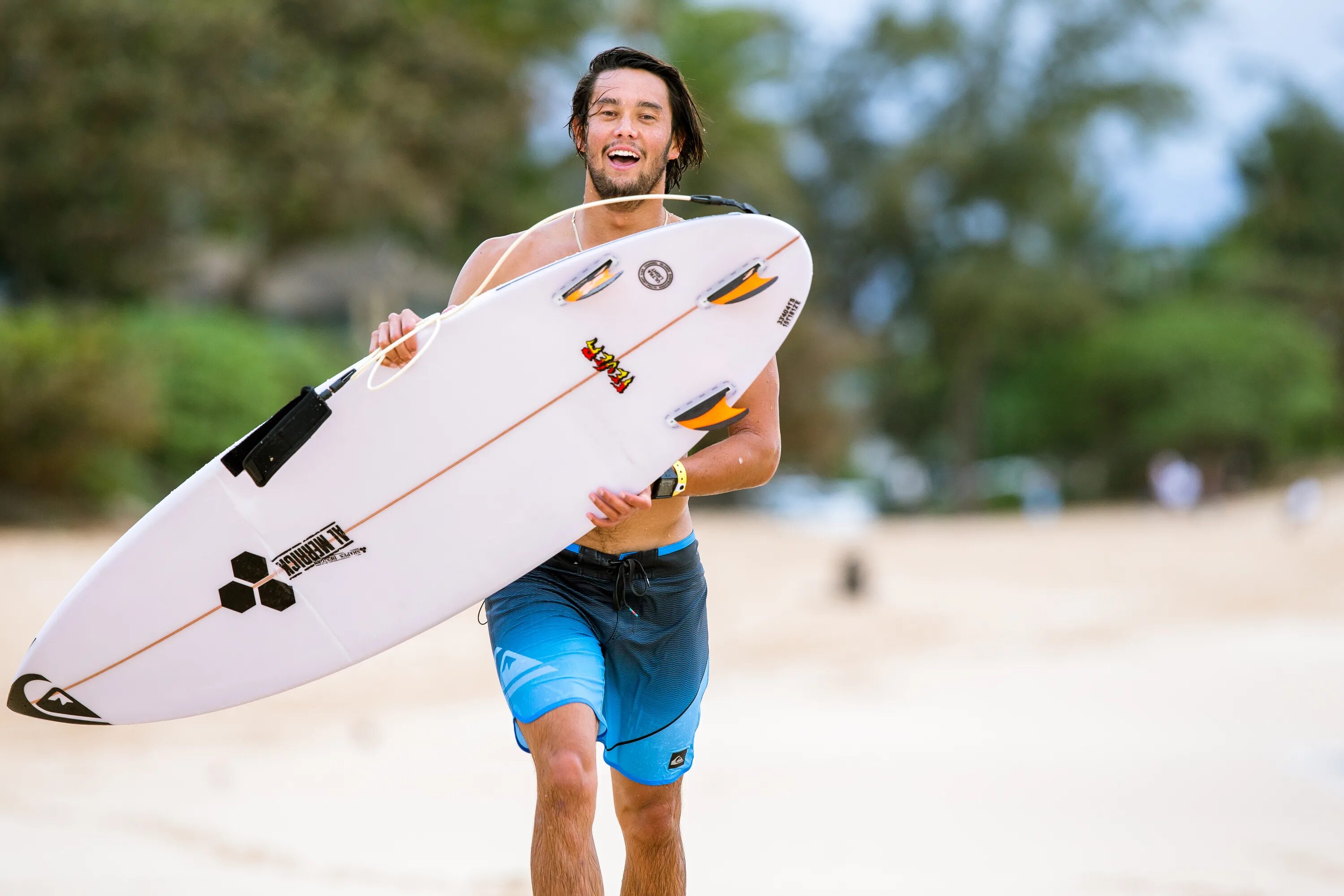 Квиксильвер купить. Sup Board Quicksilver. Quiksilver. Шорт борд серф. САП борд Quicksilver.