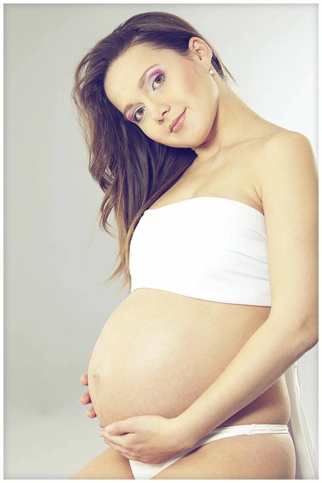 девушка беременна в 15. беременность 14. беременна в 16 14. беременна в 16 русская версия. беременные подростки.