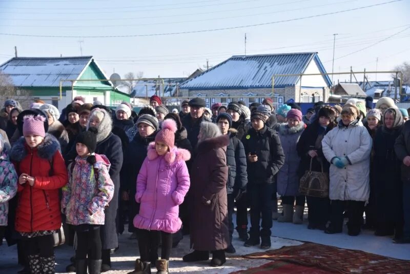 Село Петровское Саракташский район Оренбургская область. Село Ковыловка Саракташского района. Село Новочеркасск Оренбургская область Саракташский район. Село Новочеркасск Саракташского района. Погода в саракташе на 3