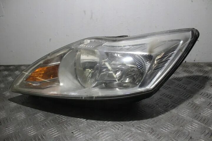 форд фокус передняя фара 2013 год. оригинальные фары форд фокус 2. фары ford focus 2 рестайлинг. черные фары форд фокус 2 рестайлинг. фары форд фокус 2 ксенон.