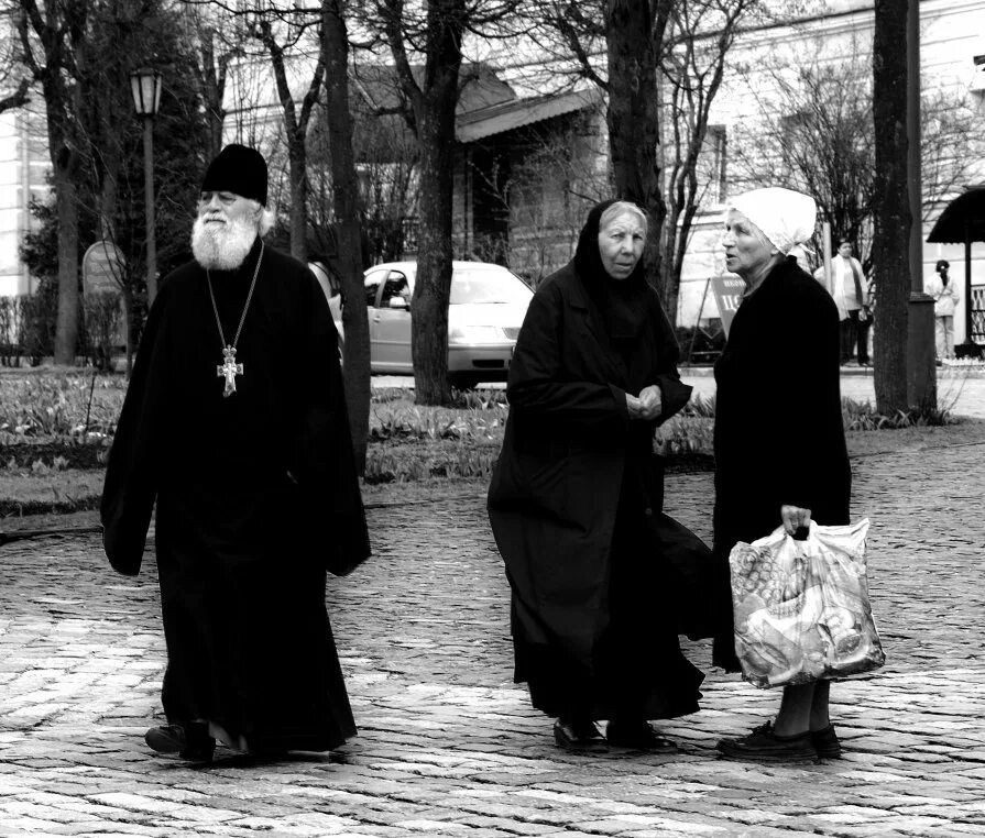 еретики и церковь. понятие еретики. человек критикующий церковь. еретик. еретики это люди критикующие церковь.