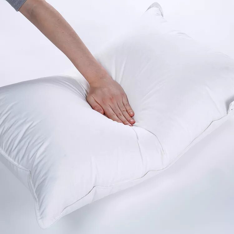 Подушки из микрофибры. Двухместная подушка. подушка из отеля hilton. ортопедическая подушка hilton. подушки для отелей 5 звезд.
