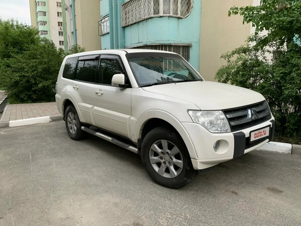 Митсубиси Паджеро 2010. Митсубиси Паджеро 4 2010. Mitsubishi Pajero 2010 года. Pajero 4 3.0. Митсубиси паджеро 4 3.0 купить