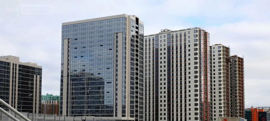 Снять 1-комнатную квартиру 38,2 м² в ЖК "Летний" по адресу Санкт-Петербург, Пулк