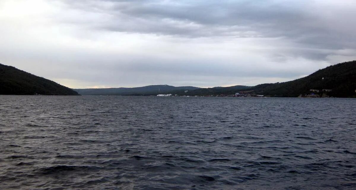 рассказ про реку ангару. сообщение о реке селенга. использование реки ангары человеком. ангара вытекает из байкала шаман камень. сообщение о реке ангара.