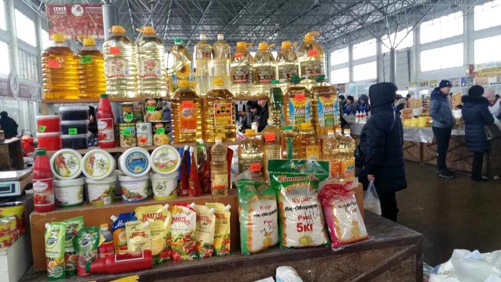 Казахстан ярмарки. Продукты производства казахстана. Продукция из казахстана. Магазин казахстанских продуктов. Производители молочной продукции.