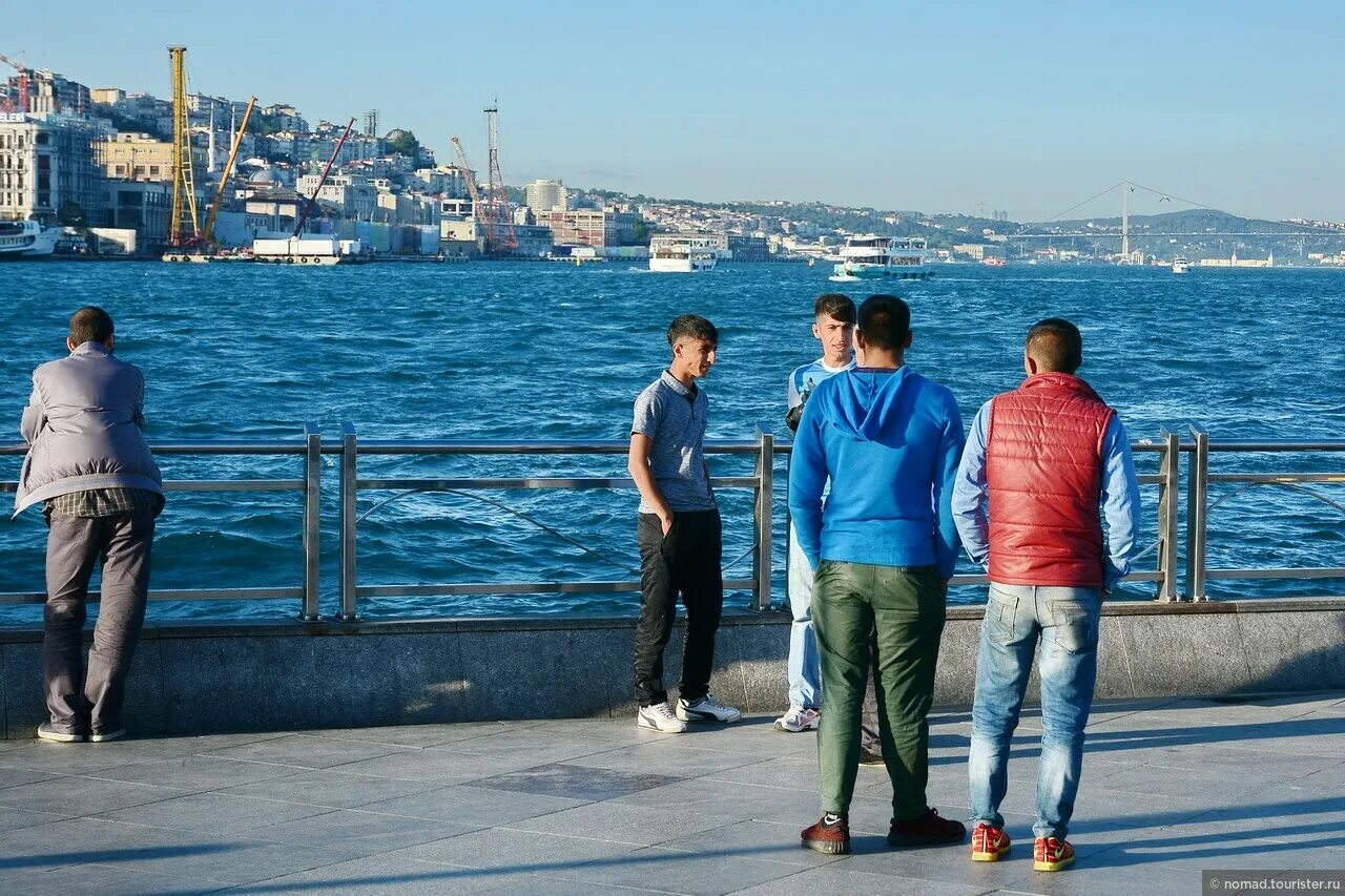 Стамбул люди. Гуляем по Стамбулу. Прогулки по Стамбулу. Фото из Стамбула людей.