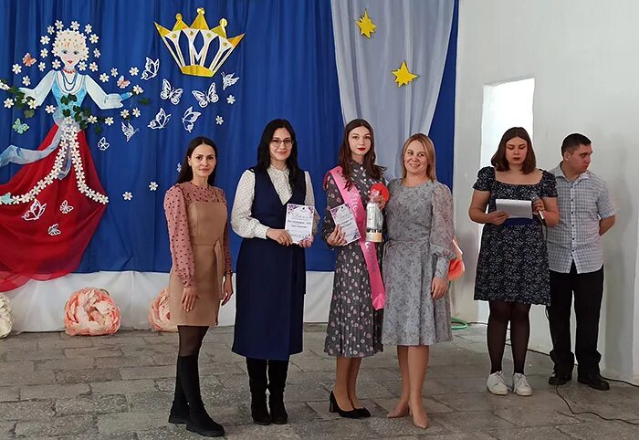 Еманжелинск 2023. Город еманжелинск челябинская область. Учитель года 2023 еманжелинск. Городской сквер еманжелинск масленица. Еманжелинск 2023.