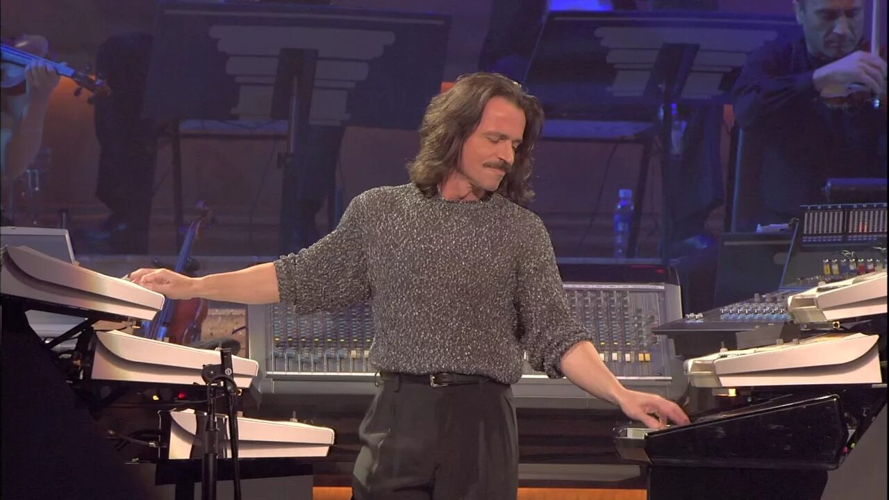 Янни хрисомаллис. Янни хрисомаллис концерт 2006. Yanni концерт 2022. Янни 2006 год концерт. Yanni концерт 2006.