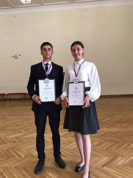 Школы с родным нерусским языком обучения