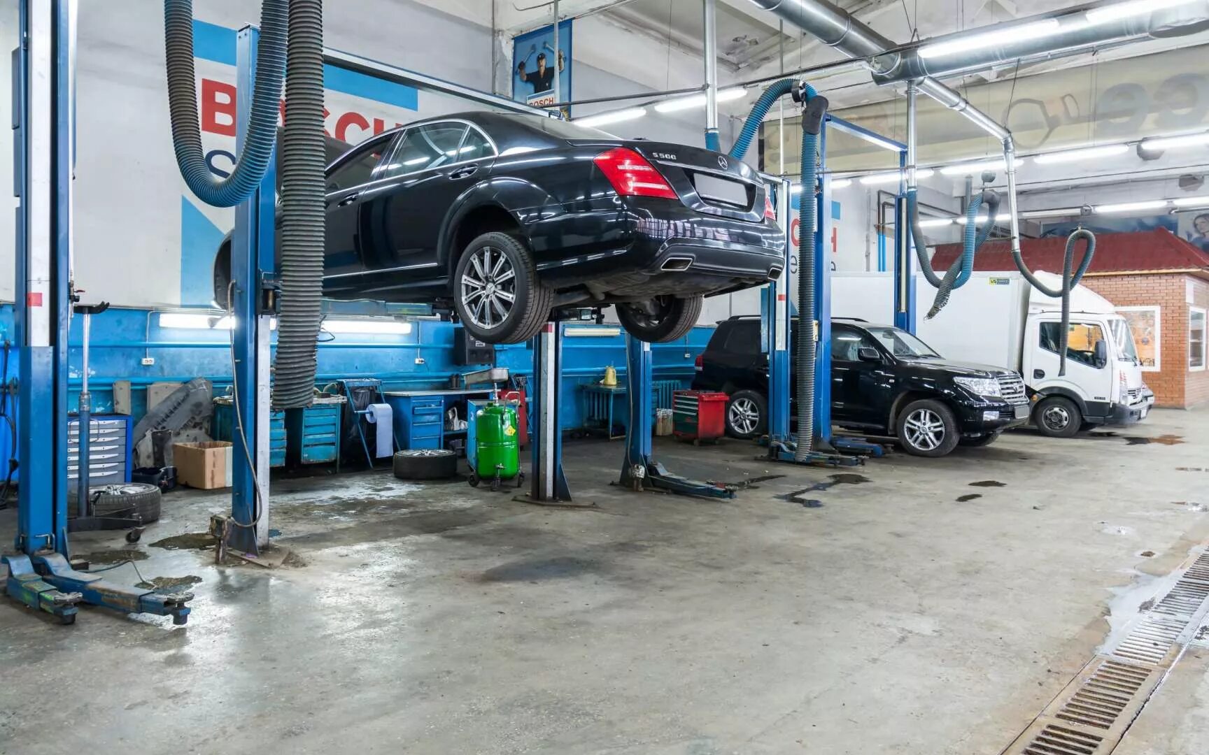 Бош сервис нехинская. Техцентр bosch. сервис кузовного ремонта. бош автосервис. автосервис барнаул.