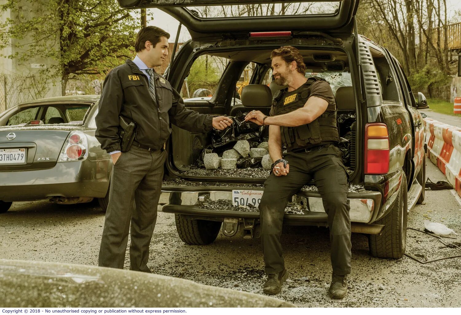 Охота на истинную 2. Turkey shoot охота на индюшек 1982. Охота 2012 мадс миккельсен. Артём быстров охота на певицу. Бетти гилпин охота 2020.