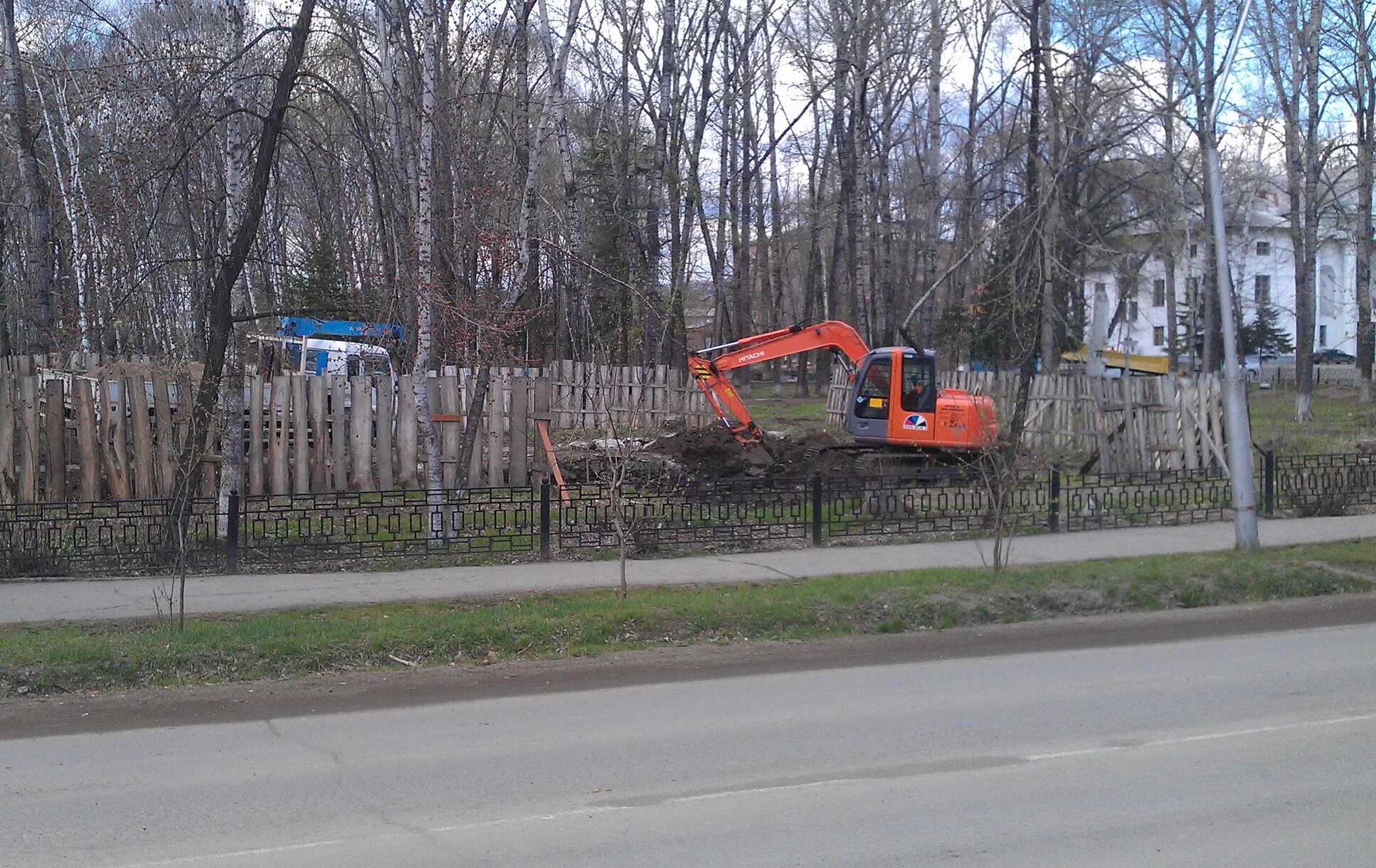 Форпост кавалерово работа. Парк кавалерово. кавалерово парк новый. детская площадка кавалерово. поселок кавалерово приморский край фото.