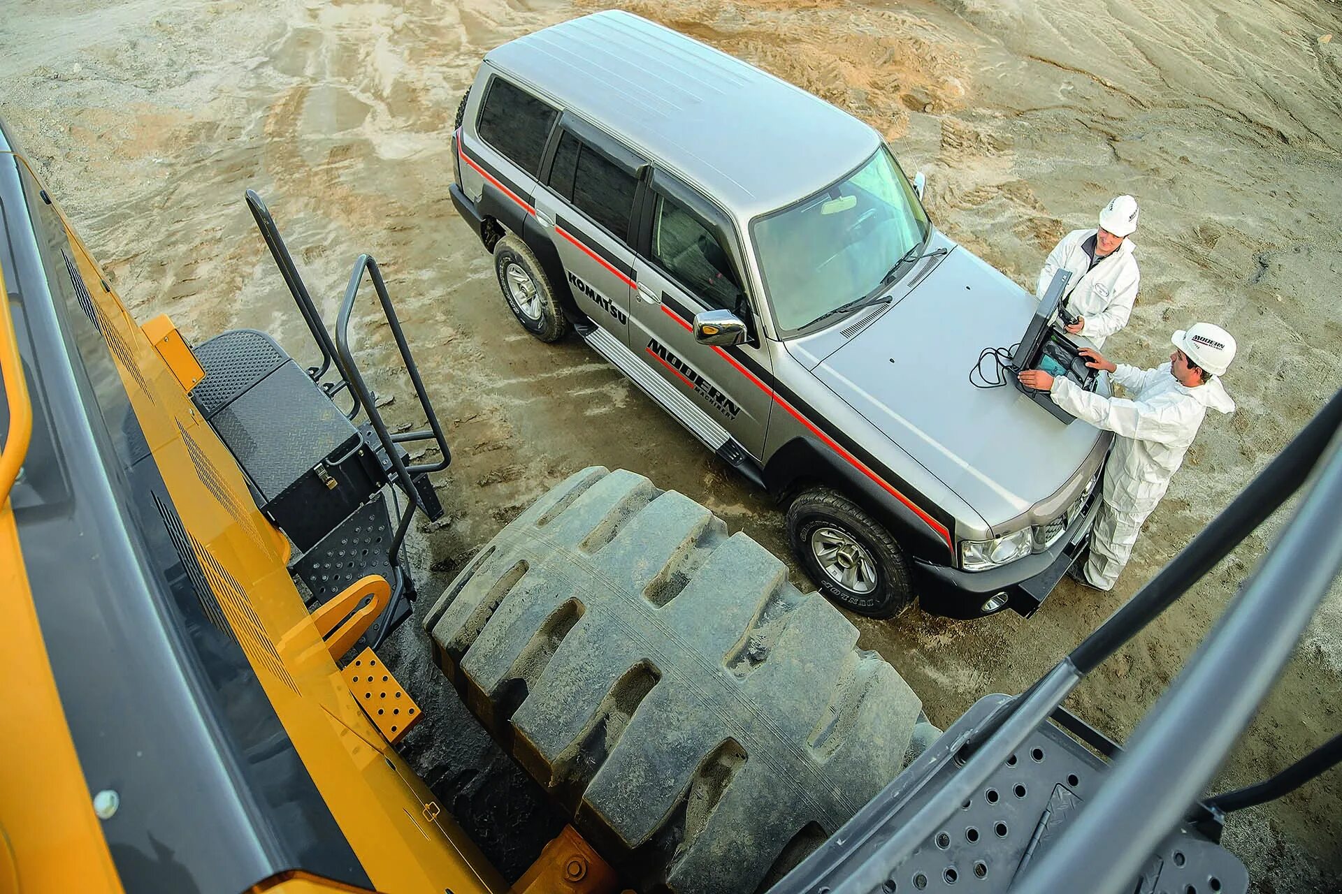 Модерн машинери фар. Модерн Машинери Коматсу. Модерн Машинери фар Ист. Modern Machinery Магадан.