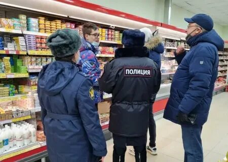 Среднеуральск магазины