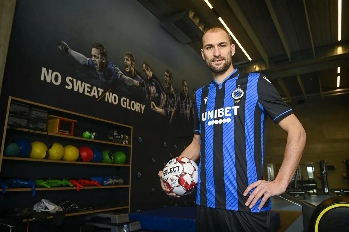 Bas dost