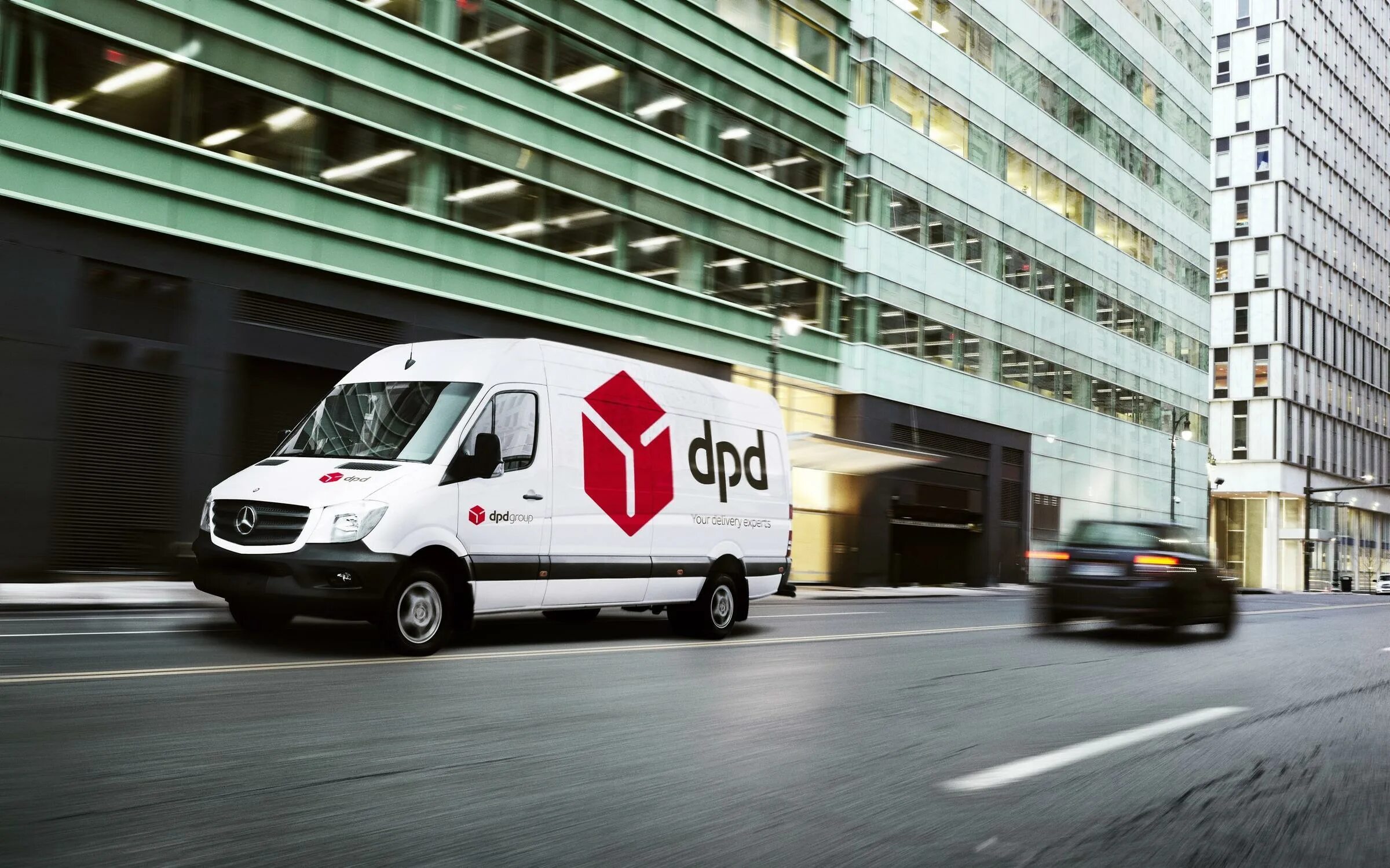 Служба dpd. Компания dpd. транспортная компания дпд. тк dpd. вывеска дпд.