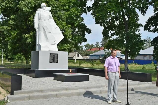 Купить дом 56 м² по адресу Воронежская область, посёлок городского типа Грибанов