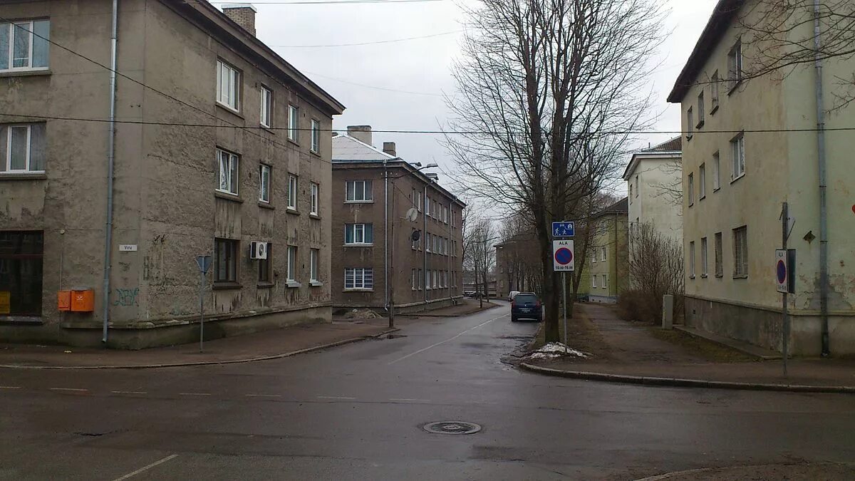 Нарва (город в эстонской сср). Пушкина 11 нарва. Нарва центр города. Ивангород центр города. Эстония нарва спальные районы.