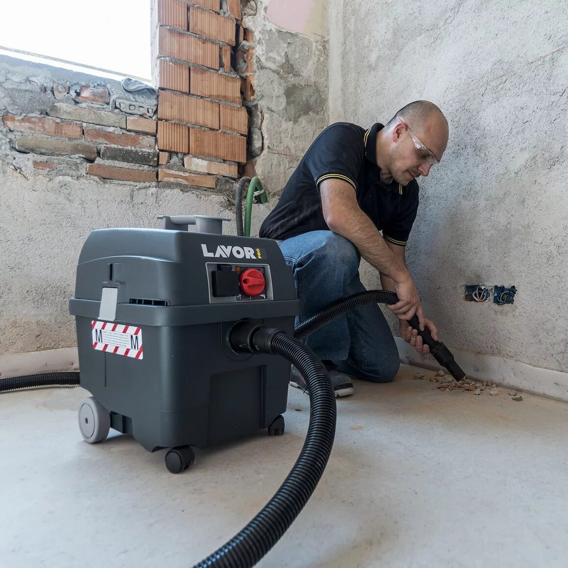 Пылесос для строительной пыли. Lavor pro pro worker em 0.052.0019. пылесос lavor pro worker. пылесос pro worker em lavor pro. lavor pro worker em, 1400 вт.