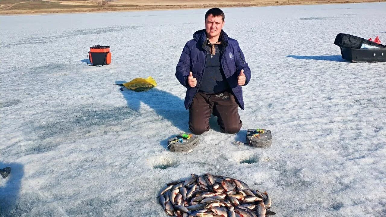 Рыбалка на кульяновском озере новокузнецк. Озеро парное рыбалка. Парная озеро большое красноярский край соревнования по рыбалке 03. Рыбалка на озере парное красноярский край. Озеро парное рыбалка.