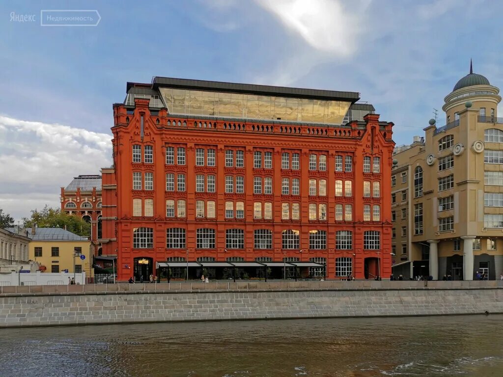 Якиманская набережная, дом 4/4. Наб д 4 стр 1. Якиманская набережная, д. , д. Наб д 4 стр 1.