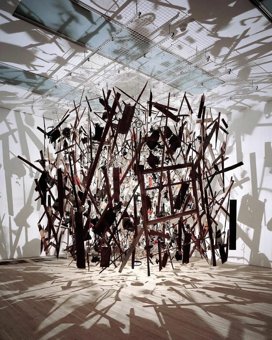 Пример инсталляции в искусстве. Креативные инсталляции. Клэр морган «water on the brain». Пример инсталляции в искусстве. Пример инсталляции в искусстве.