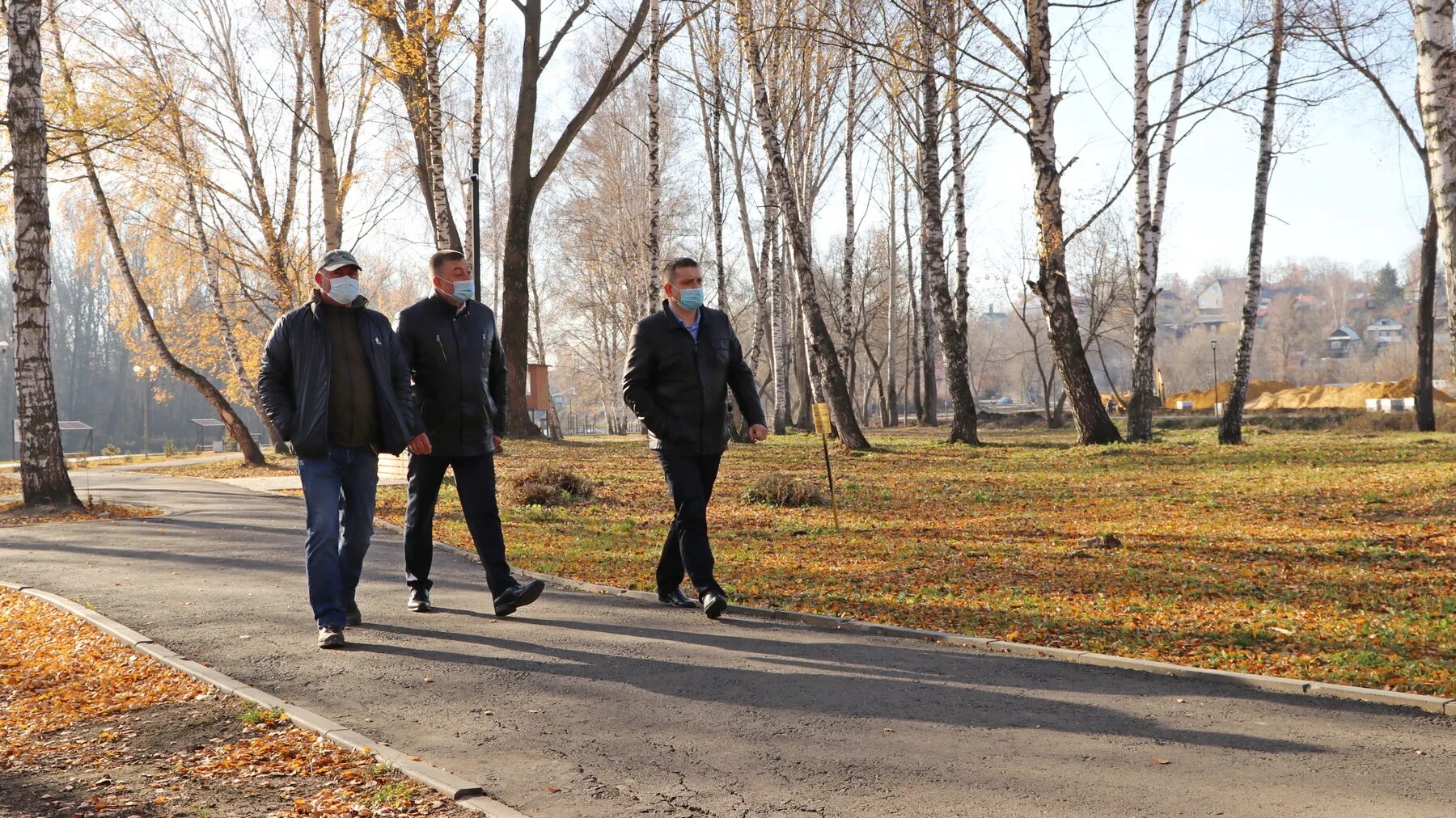 Погода в мичуринске на сегодня по часам. Набережная в Мичуринске Тамбовской области. Новая набережная Мичуринск. Ландшафтный парк набережная Мичуринск. Ландшафтный парк-набережная Мичуринское Подгорье Мичуринск.