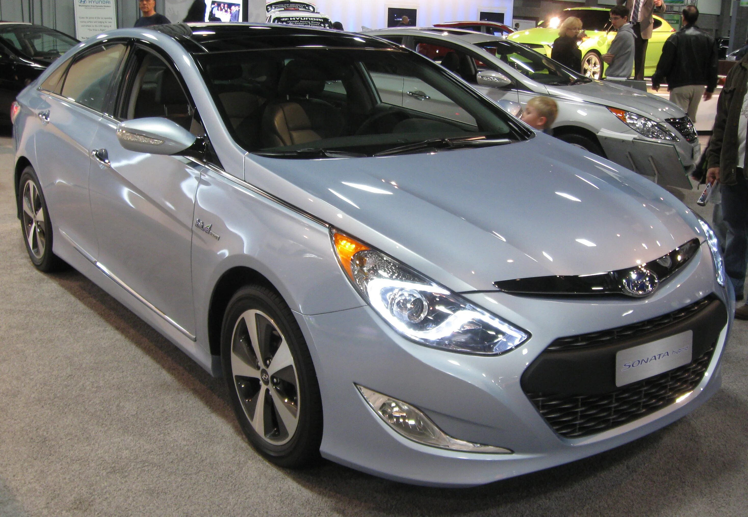 Hyundai Sonata Hybrid 2011. Hyundai Sonata Hybrid 2011-2014. Hyundai Sonata Hybrid 2013. Hyundai Sonata Hybrid 2012.