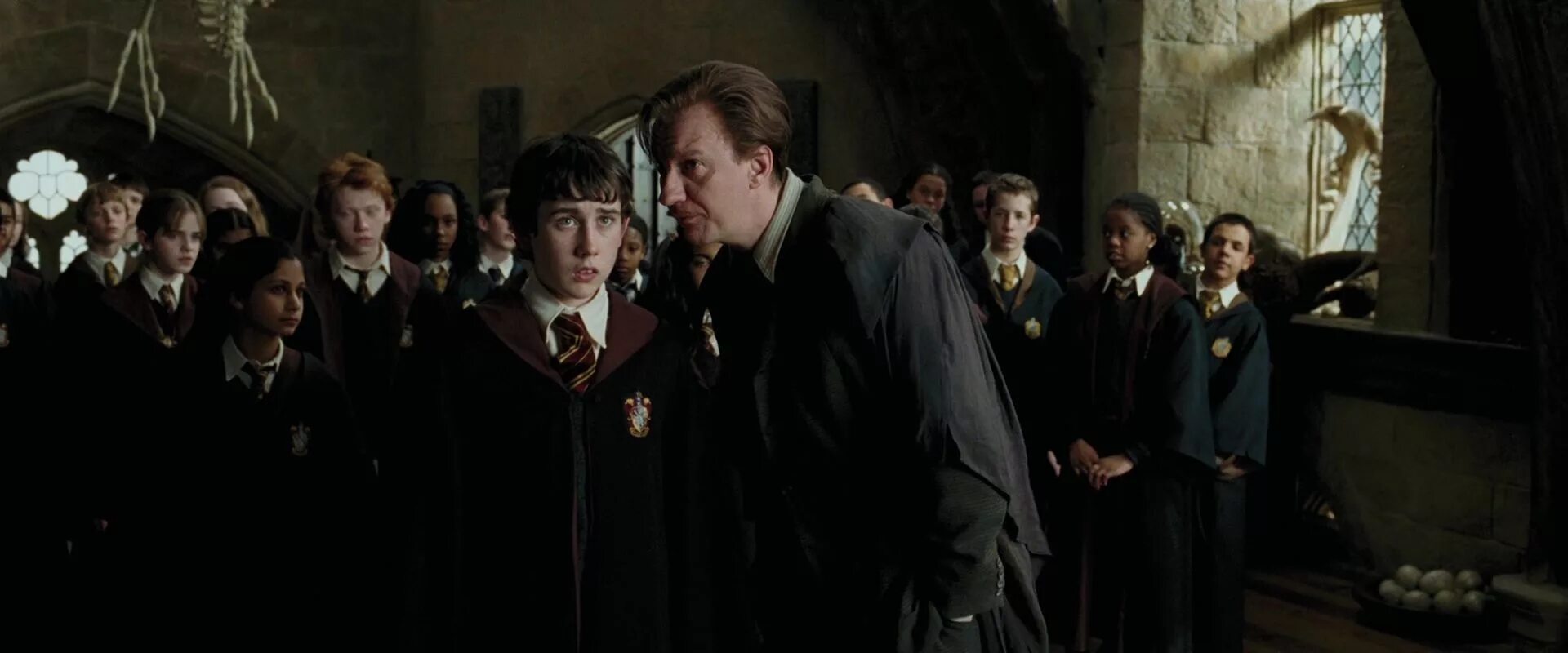 дэвид тьюлис гарри поттер и узник азкабана. гарри поттер и узник азкабана профессор люпин. люпин гарри поттер боггарт. профессор по защите от темных искусств. гарри поттер профессор локонс.