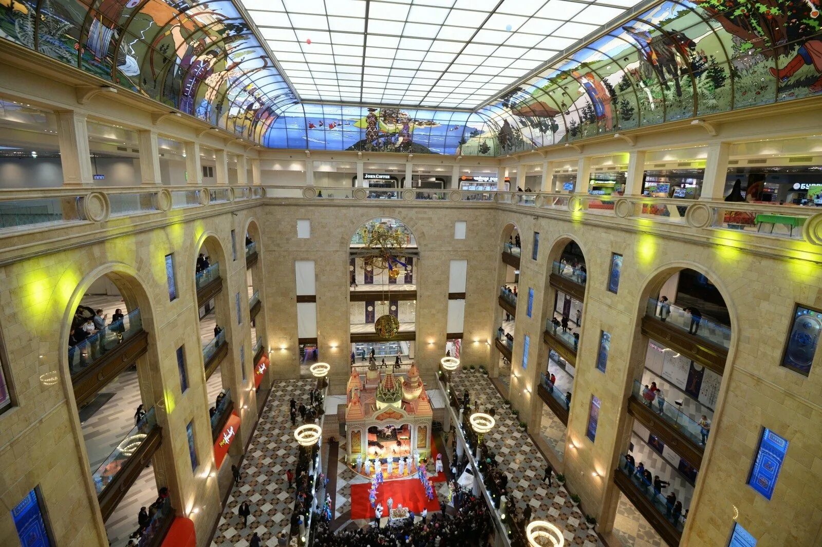 Смотровая площадка цдм москва. Центральный детский мир на лубянке. Профессиональный мир москва. Детский мир на лубянке снаружи. Вечерняя москва.